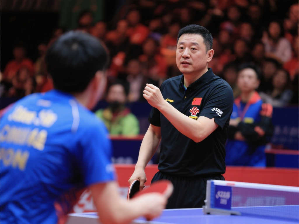 疑是他们持 疑是他们持